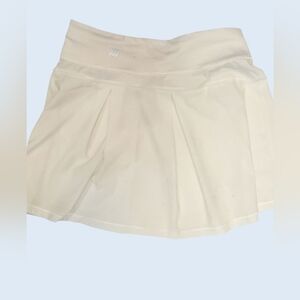 White Athletic Skirt With Pocket Size Large